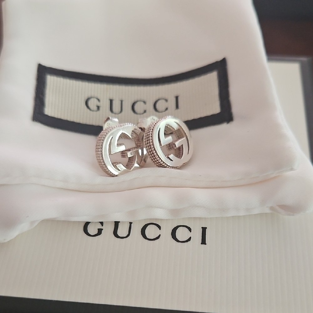 Gucci Interlocking Logo Stud Earrings In Sterling… - image 1